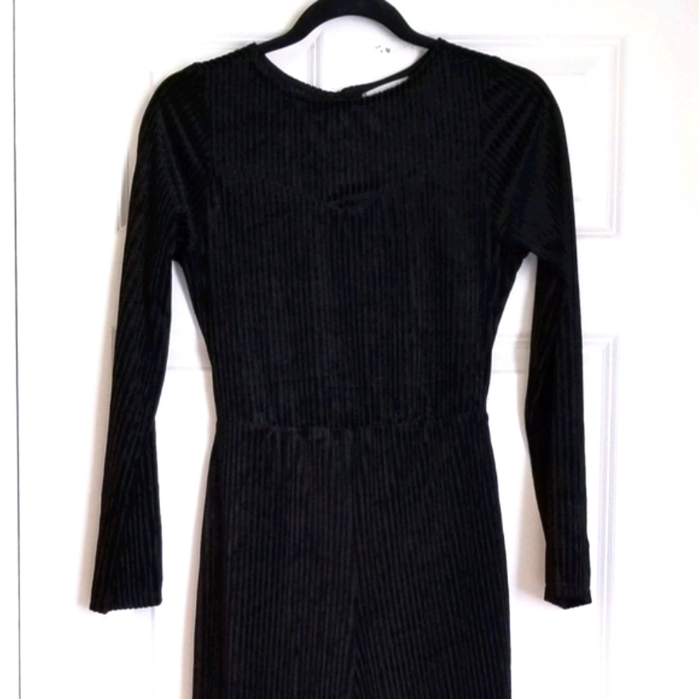 Monteau jumpsuit - Picture 4 of 7